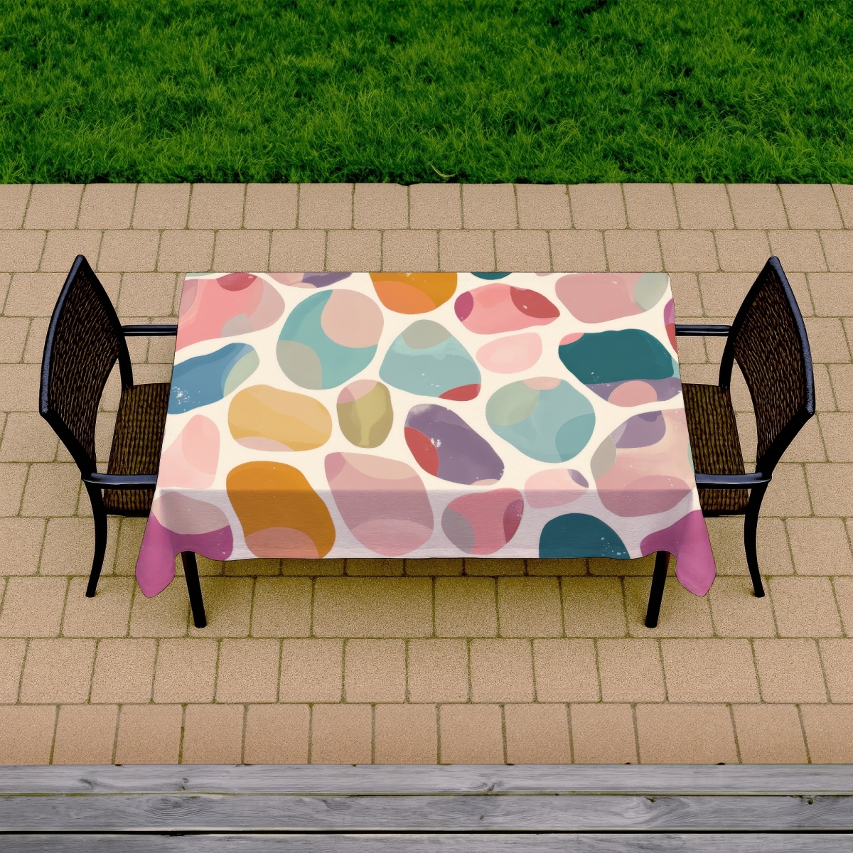 Picture of MWW C1TCLRGEI1BUZF 58 x 102 in. Dots & Bops Blue Indoor & Outdoor Tablecloth for Home Decor