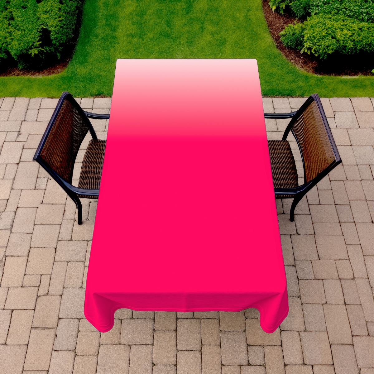 Picture of MWW C1TCLRGEZ0M0QF 58 x 102 in. Delicate Magenta Gradient Tablecloth - Pink Indoor & Outdoor Decor
