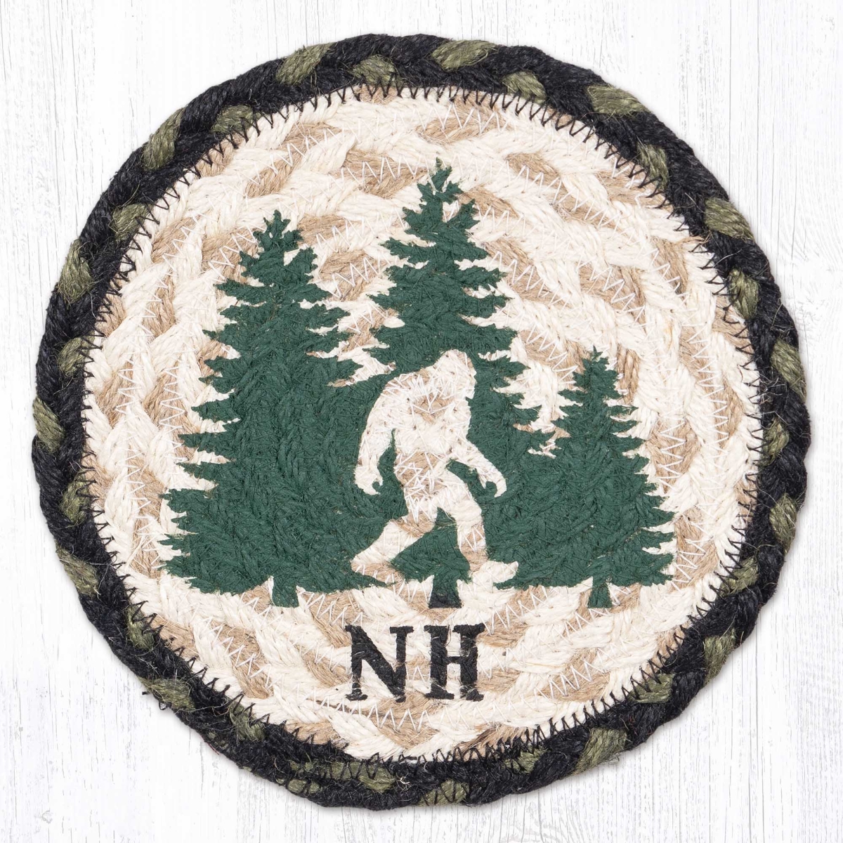 Picture of Earth Rug 79-116BFNH 7 x 7 in. Big Foot NH Braided Round Large Coaster, Multi Color