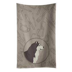 Picture of Carolines Treasures CK2160KTWL Alaskan Malamute in the Kitchen Kitchen Towel