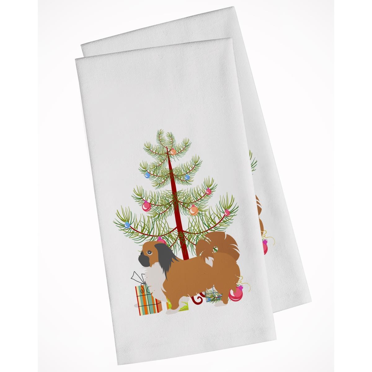 Picture of Carolines Treasures BB2956WTKT Pekingese Merry Christmas Tree White Kitchen Towel - Set of 2