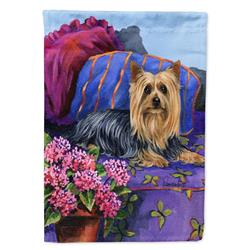 11 x 0.01 x 15 in. Silky Terrier Luxurious Garden Flag