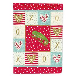 28 x 0.01 x 40 in. Chameleon Canvas House Flag