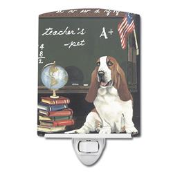 6 x 4 in. Basset Hound Teachers Pet Ceramic Night Light