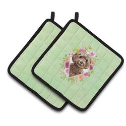 7.5 x 7.5 in. Chocolate Cockapoo Green Flowers Pair of Pot Holders