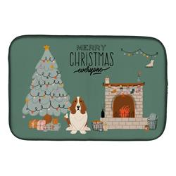 14 x 21 in. Basset Hound Christmas Everyone Dish Drying Mat