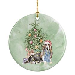 2.8 x 2.8 in. Unisex Basset Hound Christmas Presents & Tree Ceramic Ornament, Multi Color