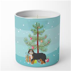 3.75 x 3.25 in. Unisex Bernedoodle Christmas Tree 10 oz Decorative Soy Candle