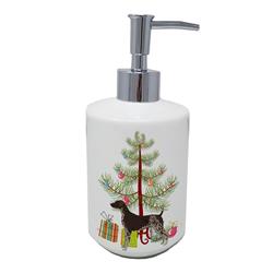 CK3541SOAP 7 x 3.5 in. Unisex German Shorthaired Pointer Christmas Tree Ceramic Soap Dispenser