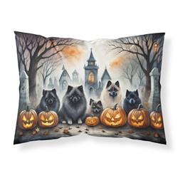 20.5 x 30 in. Unisex Keeshond Spooky Halloween Fabric Standard Pillowcase