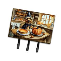 9 x 6 in. Unisex Silky Terrier Fall Kitchen Pumpkins Leash or Key Holder