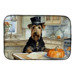 21 x 14 in. Unisex Airedale Terrier Fall Kitchen Pumpkins Dish Drying Mat