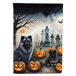 DAC2047CHF 40 x 28 in. Keeshond Spooky Halloween House Flag