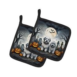 DAC2071PTHD 0.3 x 7.5 x 7.5 in. Old English Sheepdog Spooky Halloween Pot Holders - Set of 2