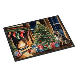 0.15 x 24 x 36 in. Keeshond Cozy Christmas Doormat