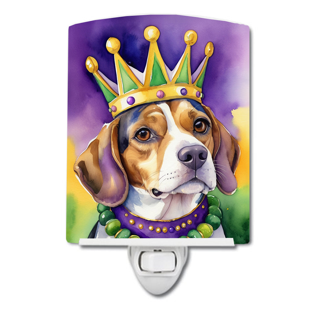 DAC4732CNL 6 x 4 in. Beagle King of Mardi Gras Ceramic Night Light