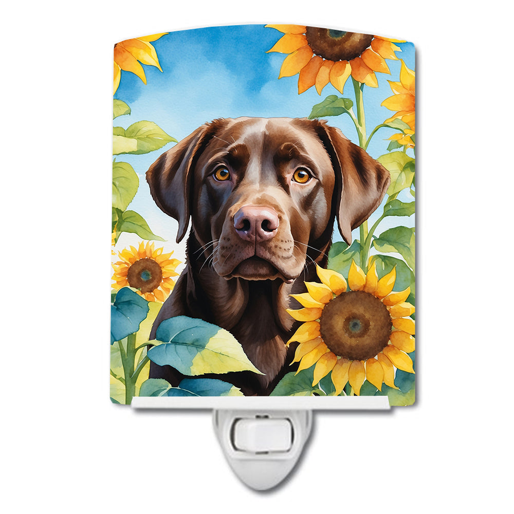 DAC6110CNL 6 x 4 in. Labrador Retriever in Sunflowers Ceramic Night Light