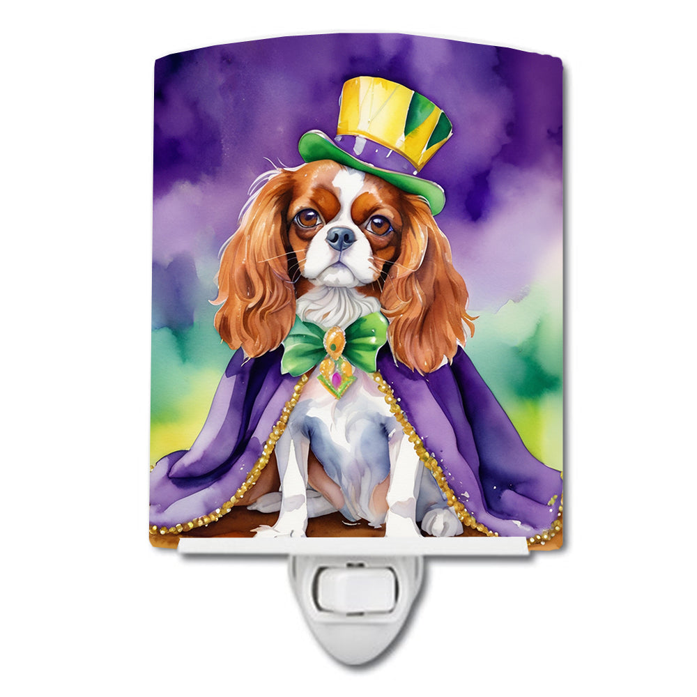 DAC4764CNL 6 x 4 in. Cavalier Spaniel King of Mardi Gras Ceramic Night Light