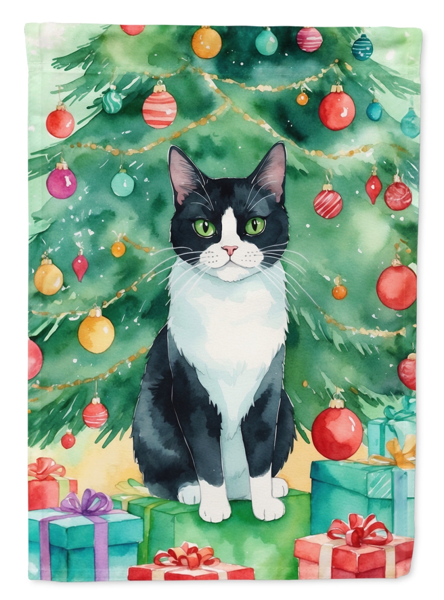 DAC7202CHF 40 x 28 in. Chantilly Tiffany Cat by the Christmas Tree House Flag