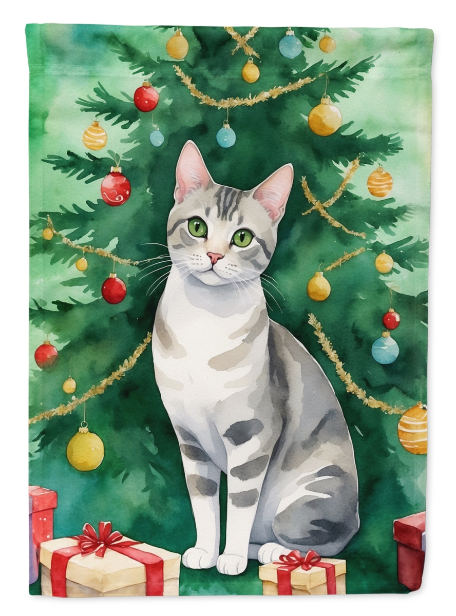 DAC7214CHF 40 x 28 in. European Shorthair Cat by the Christmas Tree House Flag