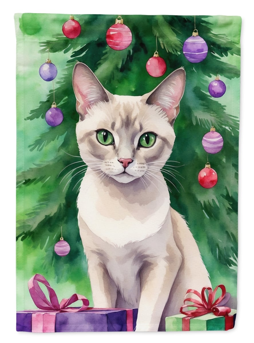 DAC7264CHF 40 x 28 in. Thai Lilac Cat by the Christmas Tree House Flag