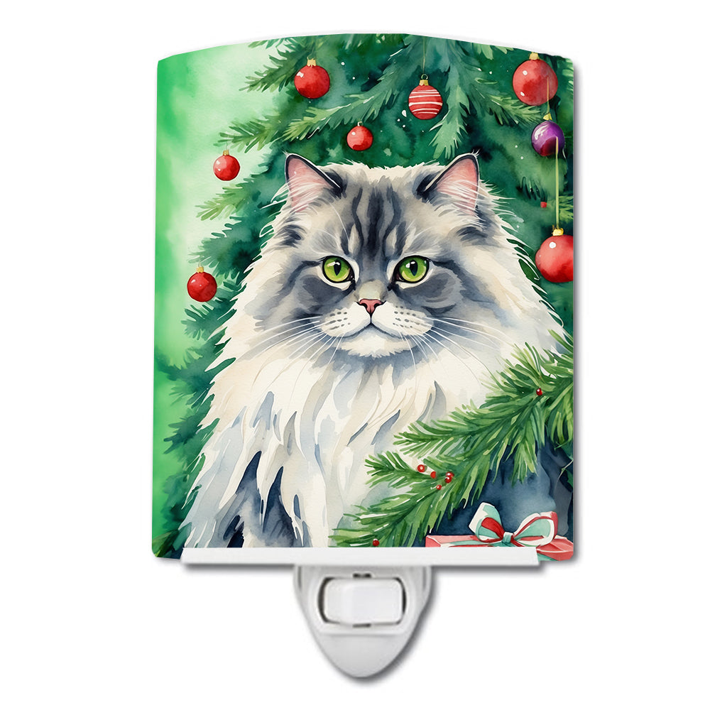 DAC7199CNL 6 x 4 in. British Longhair Cat by the Christmas Tree Ceramic Night Light