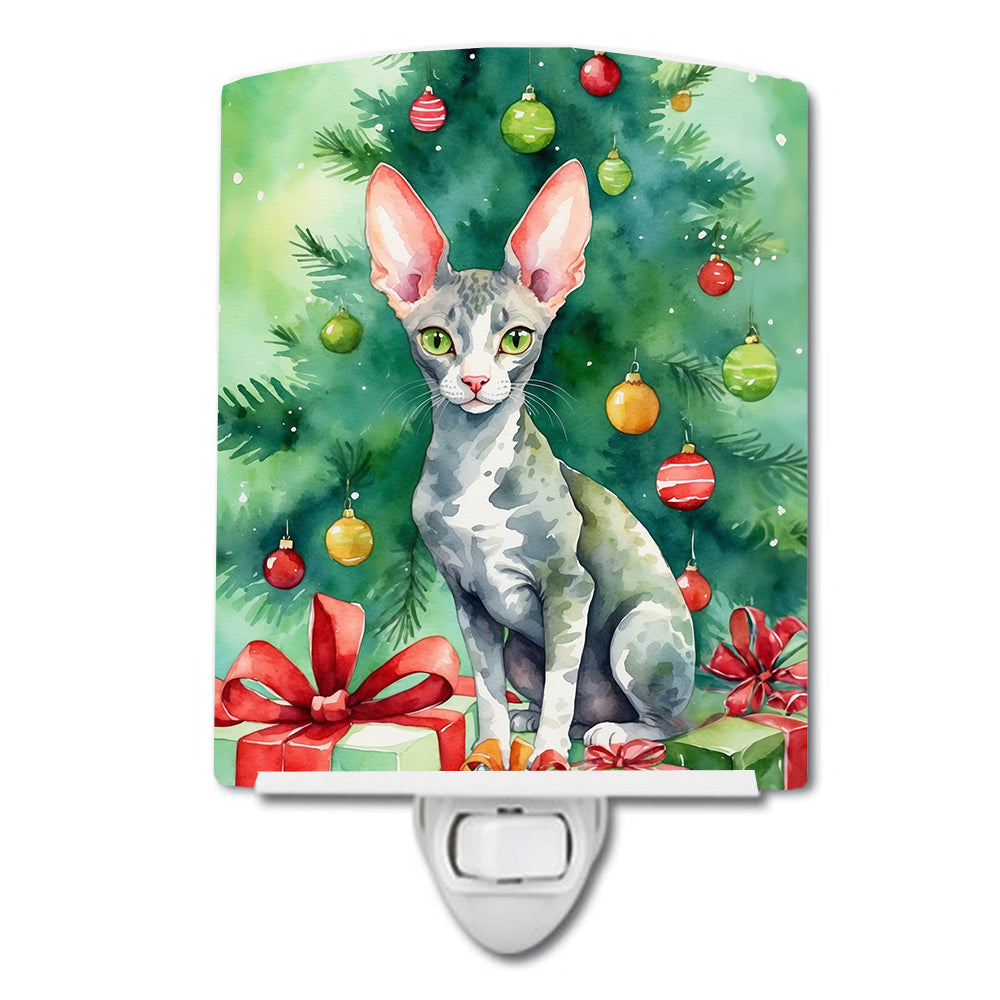DAC7208CNL 6 x 4 in. Cornish Rex Cat by the Christmas Tree Ceramic Night Light