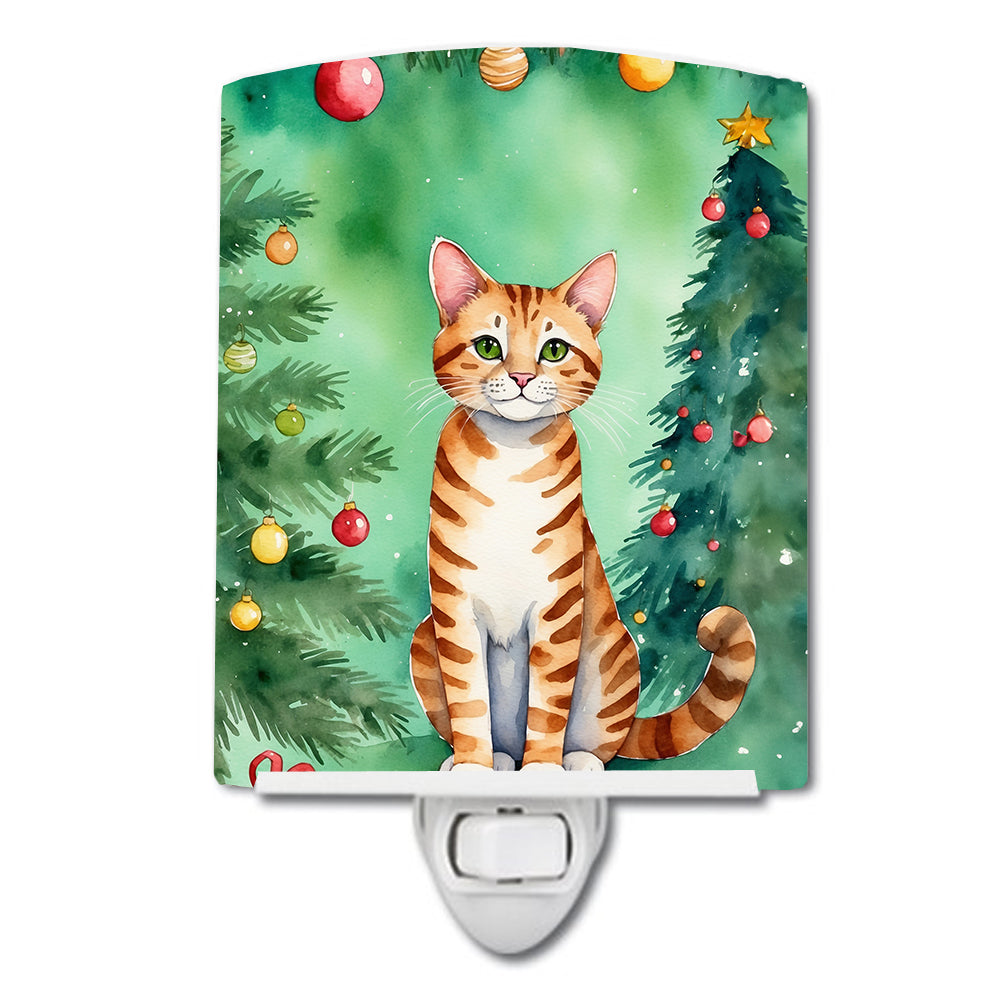 DAC7251CNL 6 x 4 in. Safari Cat by the Christmas Tree Ceramic Night Light