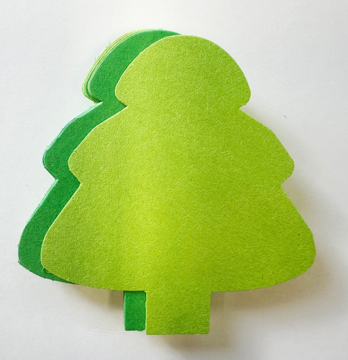 SE-4983 3 in. Holiday Evergreen Tree Color Cut-Outs, Assorted Green
