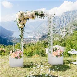 GT4028WH Garden Arbor with Planter, White