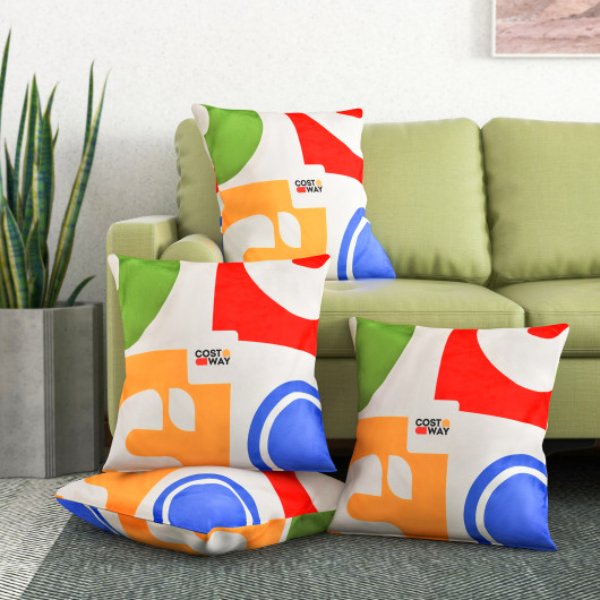 HU10534RE-4 18 x 18 in. Square Throw Pillows with Removable & Washable Velvet Pillow Cases, Red