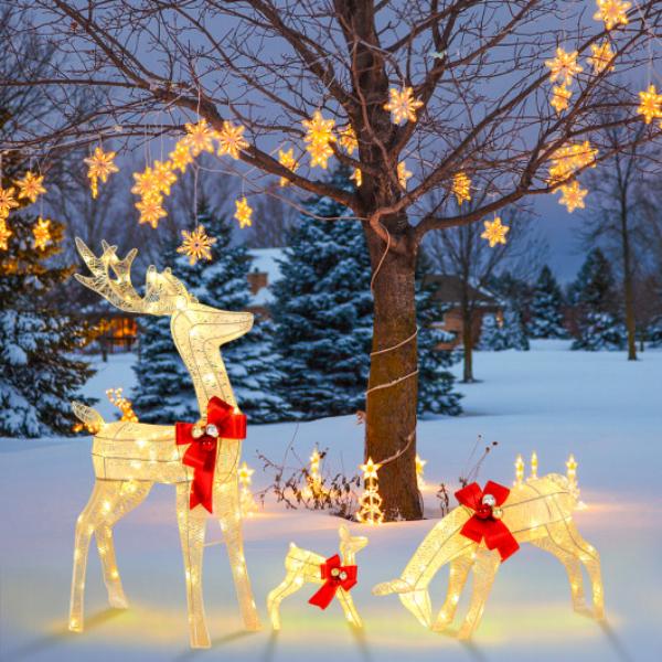 CM24244US Lighted Reindeer Family Set with 230 LED Lights Stakes - 3 Piece