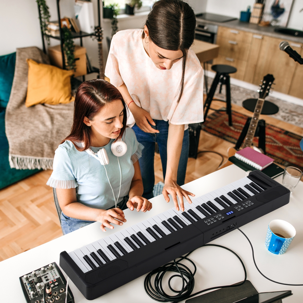 MU10136US-DK 61-Key Foldable Piano Keyboard Full-Size Electronic Keyboard with MIDI & Split Function - Black
