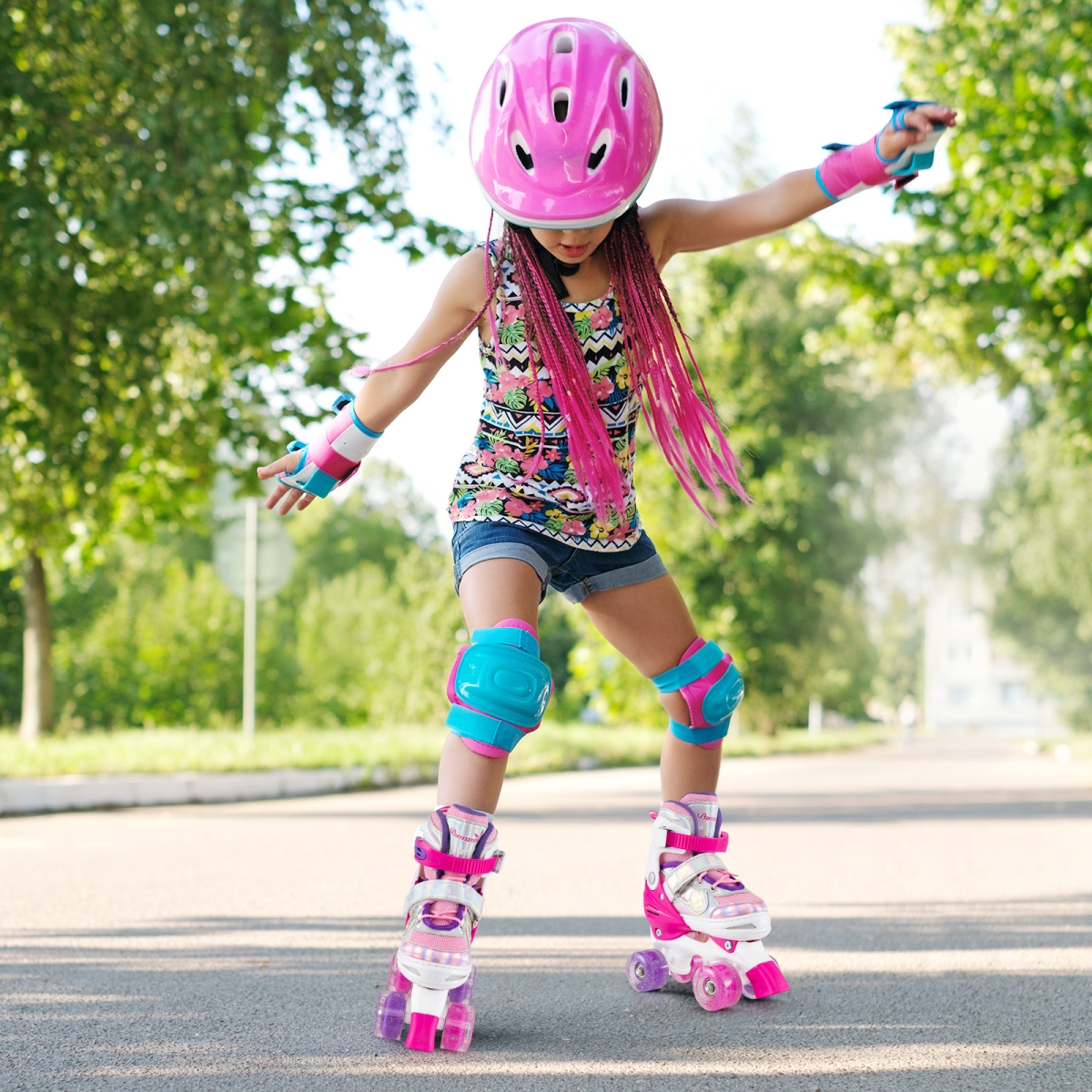 TS10299MH Kids Roller Skates 4 Sizes Adjustable Quad Skates with Light-Up Wheels & Safety Protection - Rose Red