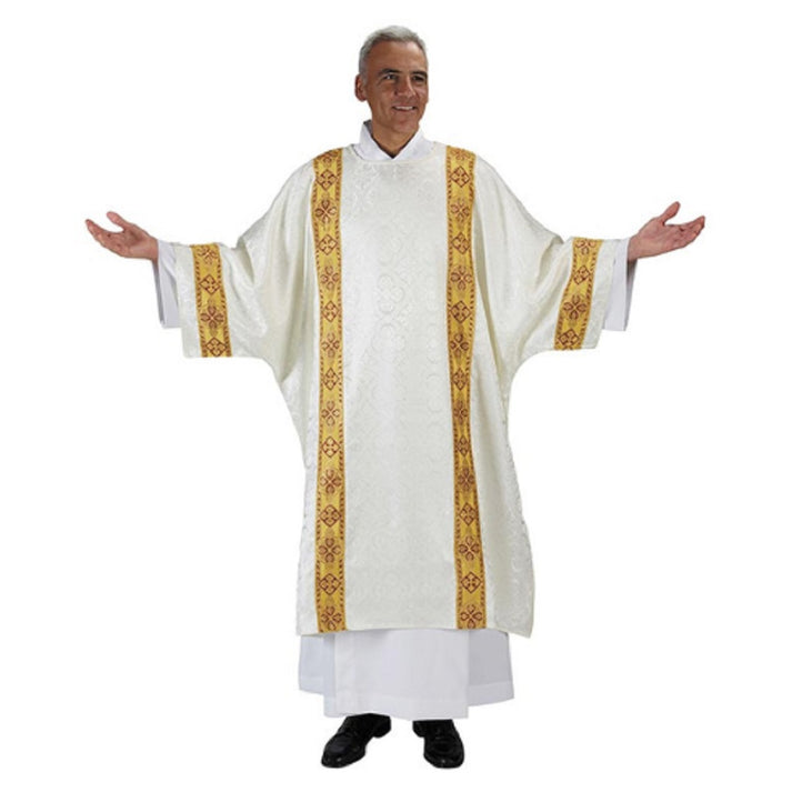 B3386IVY 59 x 48 in. Avignon Dalmatic with Inner Stole, Ivory