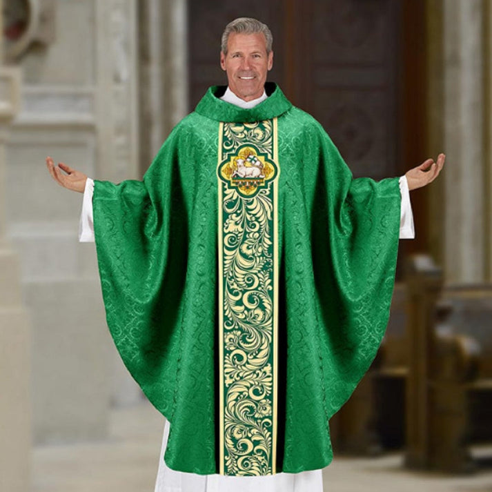 F2019GRN Agnus Dei Collection Chasuble with Inner Stole, Green