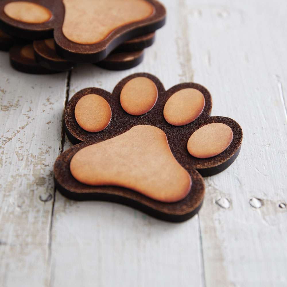 Picture of CTW Home Collection 370986 Wood Burned Paw Coasters - Set of 4