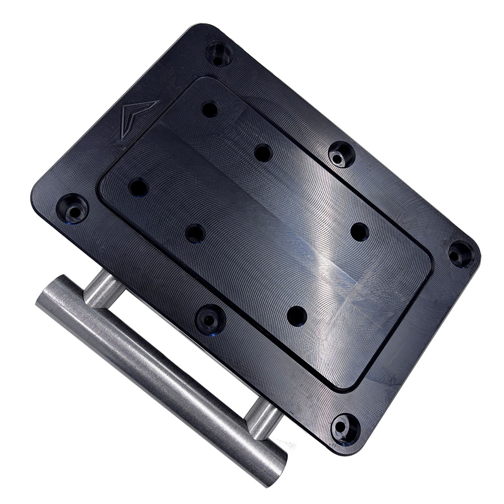 000-16421-001 HD Composite Quick Release Bracket, Black
