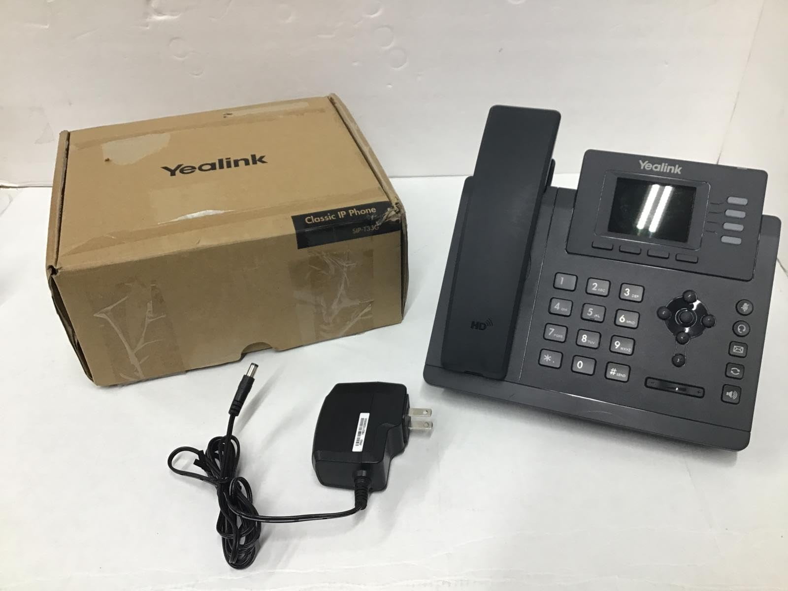 Picture of YeaLink 1301046 Corded & Cordless Wall Mountable IP Phone
