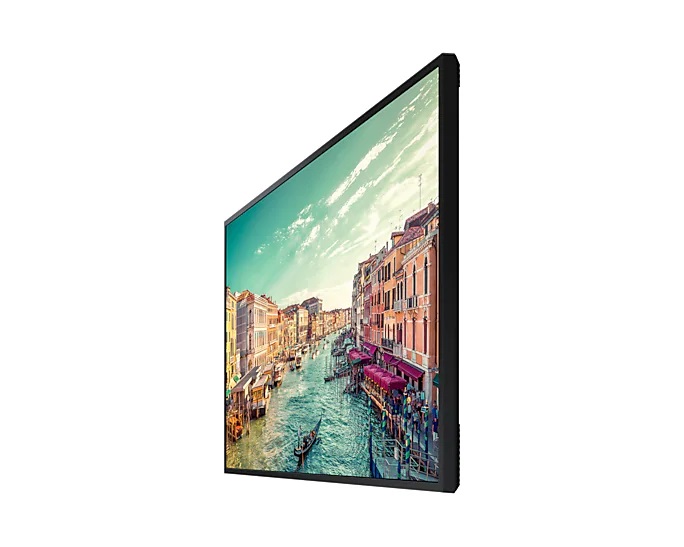 32 in Commercial UHD LED  LCD Display   Brightness QM Series Monitor  Black