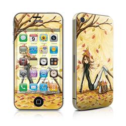Picture of Bella Pilar AIP4-AUTLEAVES iPhone 4 Skin - Autumn Leaves