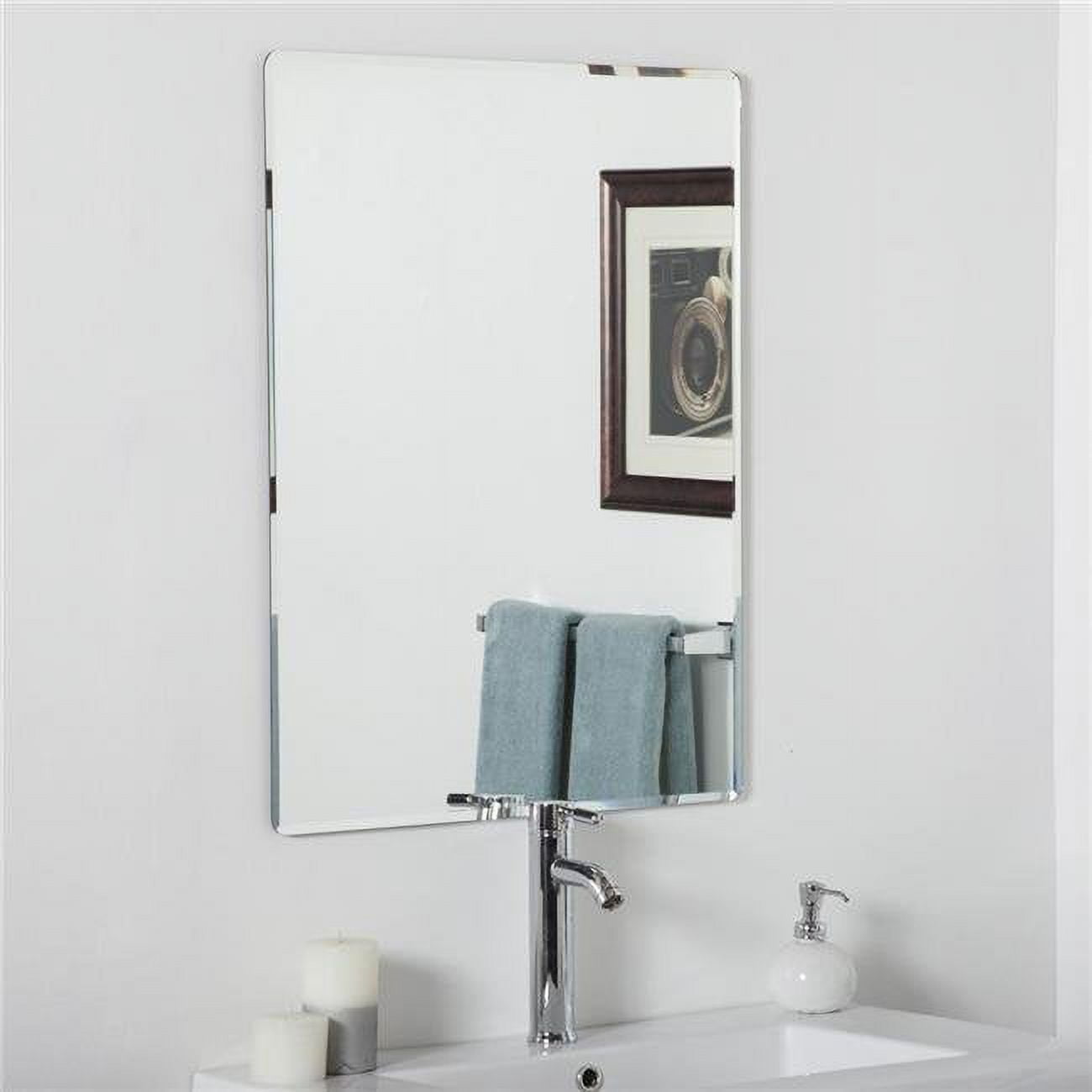 Picture of Decor Wonderland SSM216 Vera Frameless Bathroom Mirror - Silver