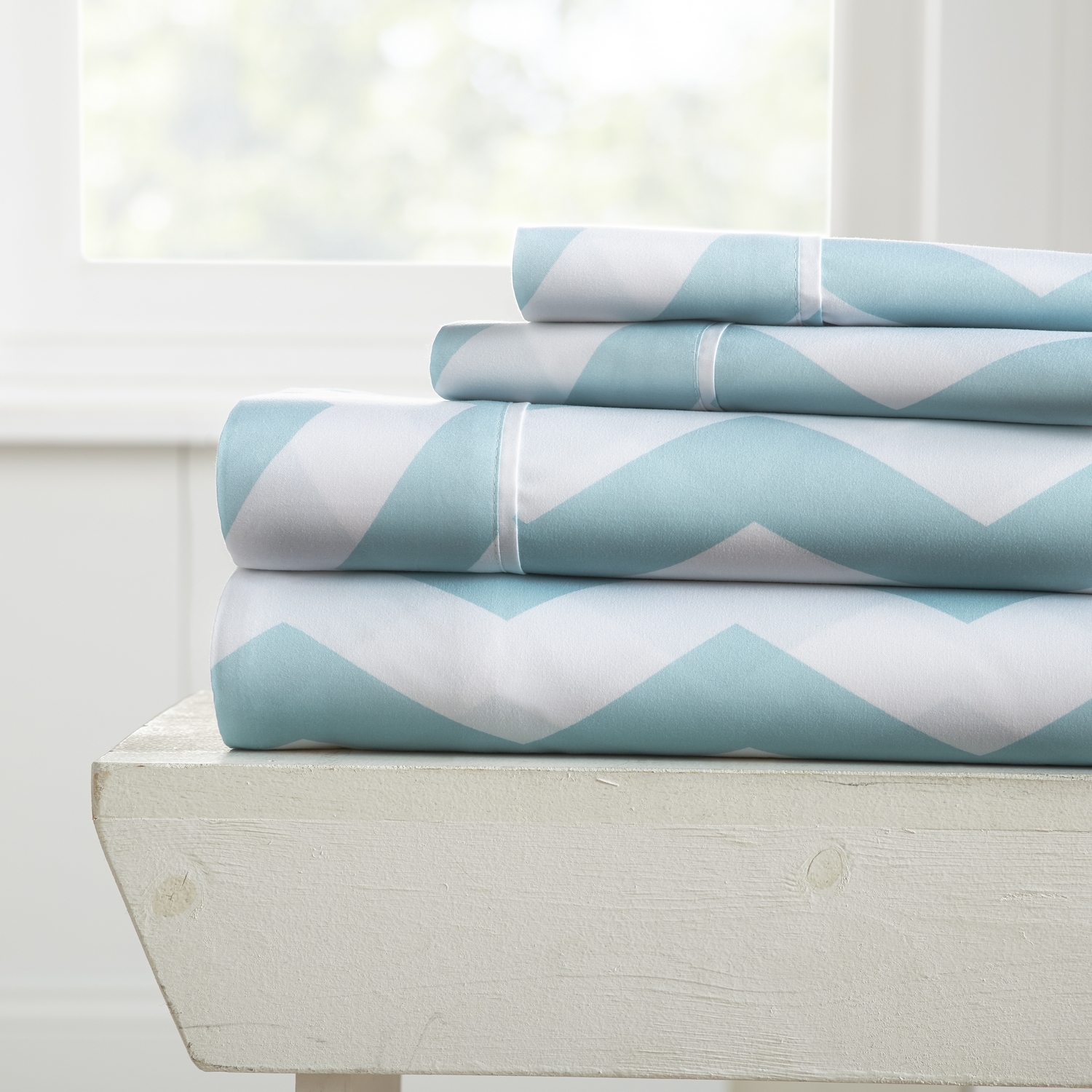Premium Sheet Sets - Turquoise, Cali King, 4 Piece case of 12