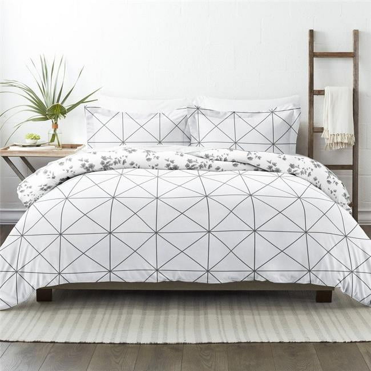 Home Collection Premium Ultra Soft Edgy Flowers Pattern Reversible Duvet Cover Set - 3 Piece Case of 12