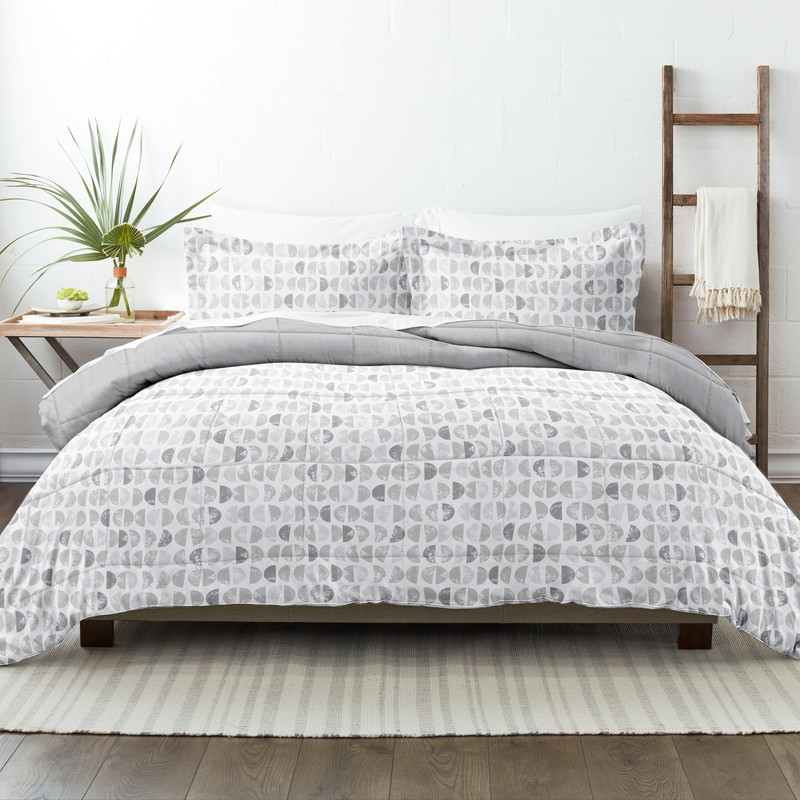 Down Alternative Comforters - Moonlight Gray, King, 3 Piece case of 6