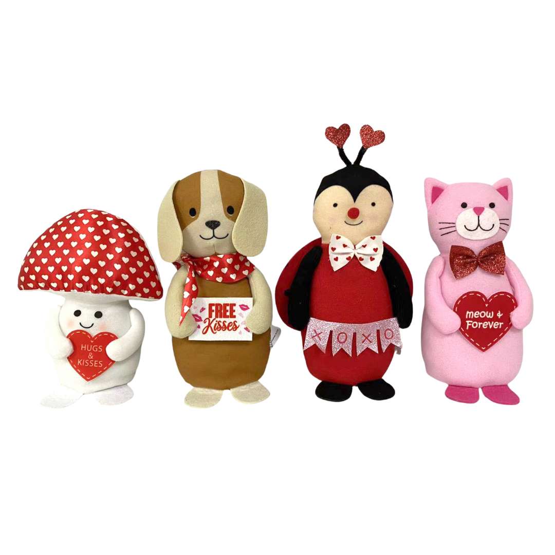 DollarDays 2389322 10.5 x 4.5 in. Valentine Tabletop Fabric Assorted Characters - Pack of 24