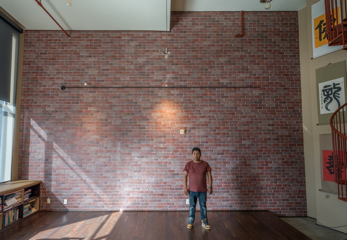 SL-B-M Shiplap Planks - 3D Textured Brick - Midtown