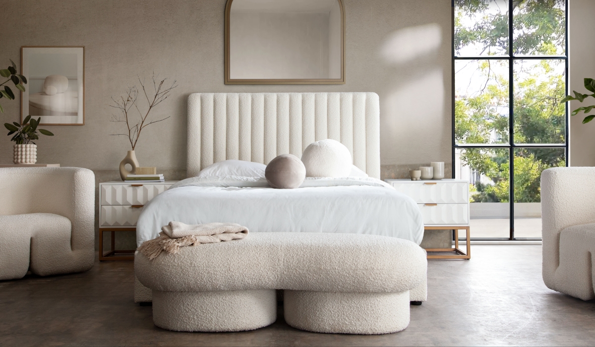 WAVEBEIV 57 x 27 in. Wave Boucle Fabric Curved Accent Bench, Ivory