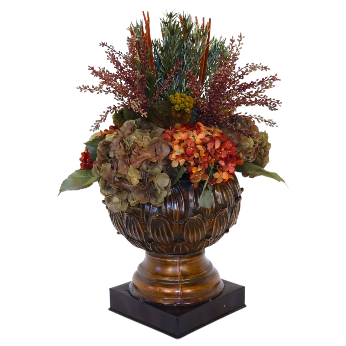 Distinctive Designs 30113 Green Brown Hydrangea with Mixed Dried & Berries