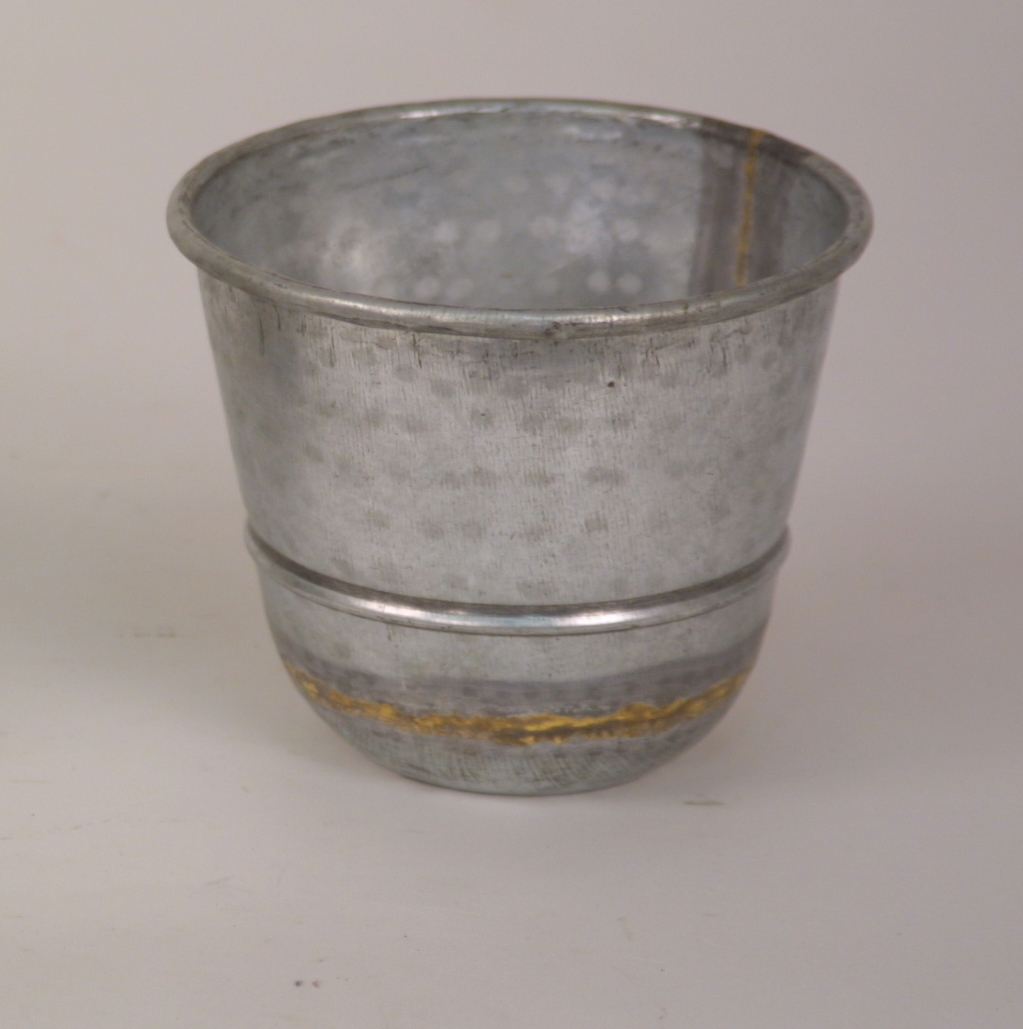 M429527H Small Rd Galvanized Tin Pot
